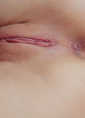 Красивые свежие женские пизды картинка 4