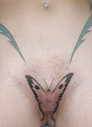 Татуированная пизда близкий ракурс картинка 39